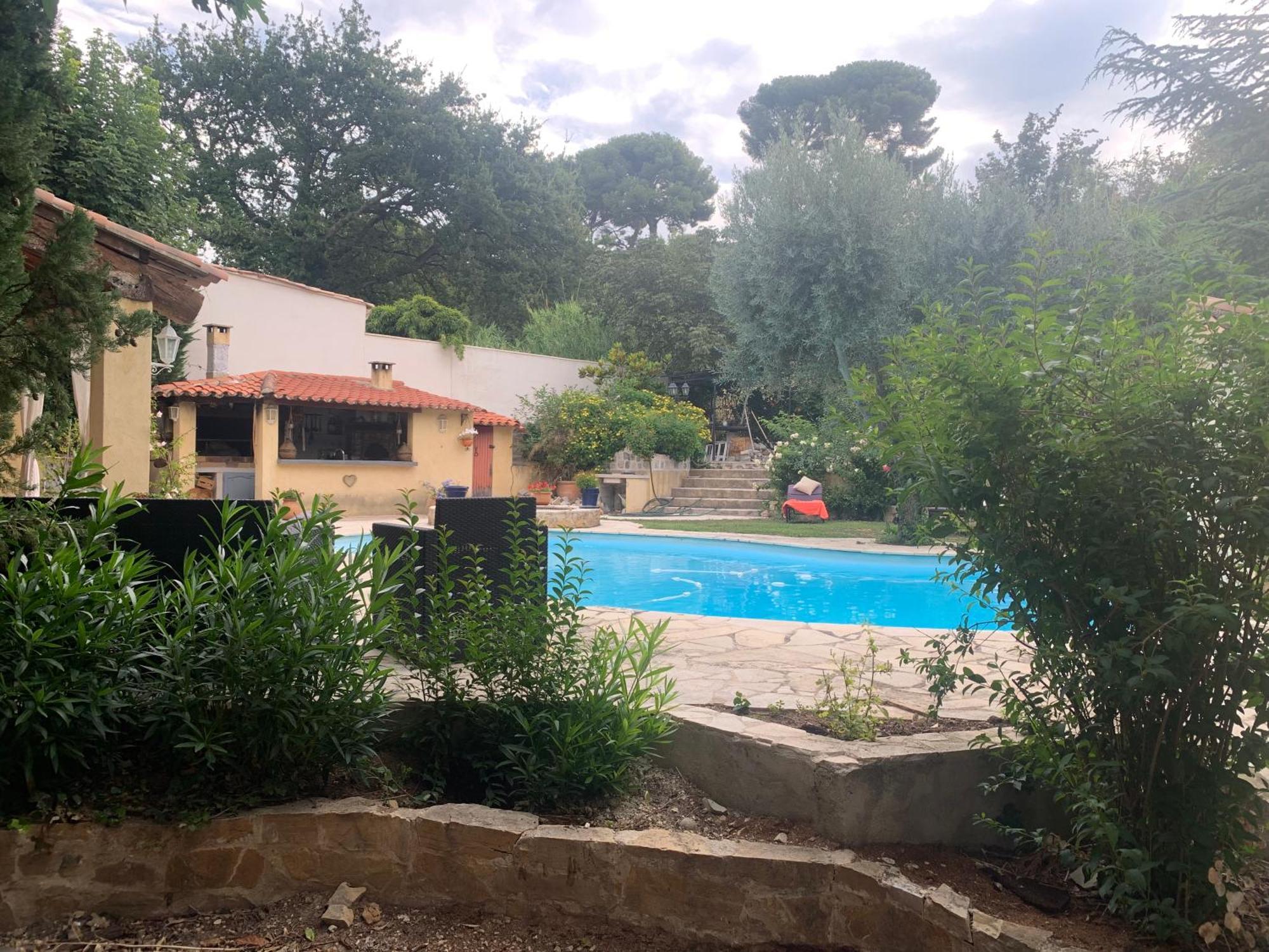 Studio Oustaou Acces Piscine Marseille Luaran gambar
