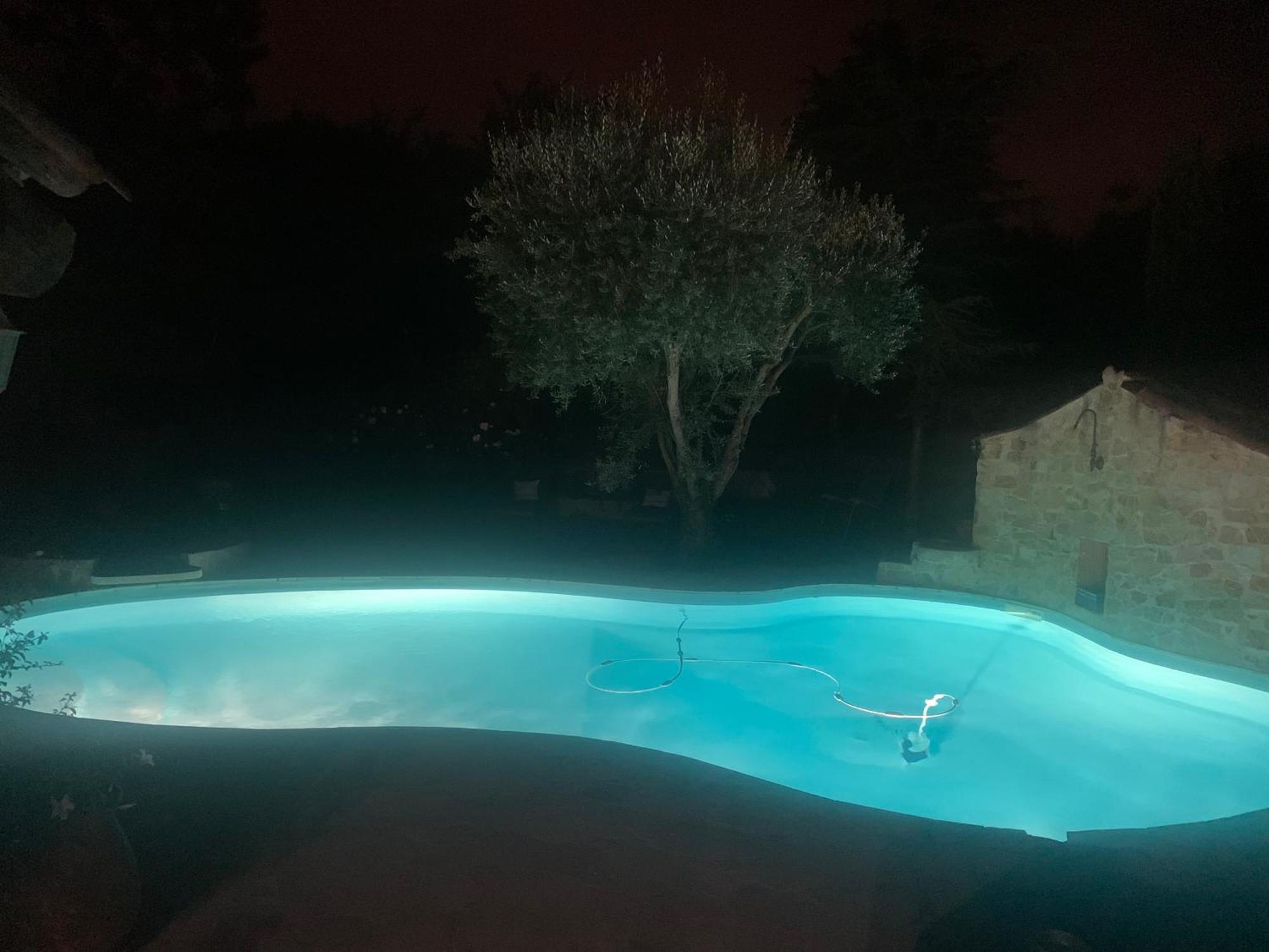 Studio Oustaou Acces Piscine Marseille Luaran gambar
